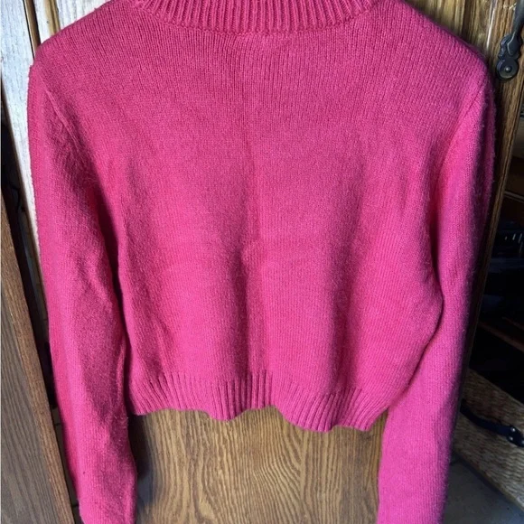 SOLD Garage Vibrant Pink Crew Neck Sweater - Picture 5 of 5